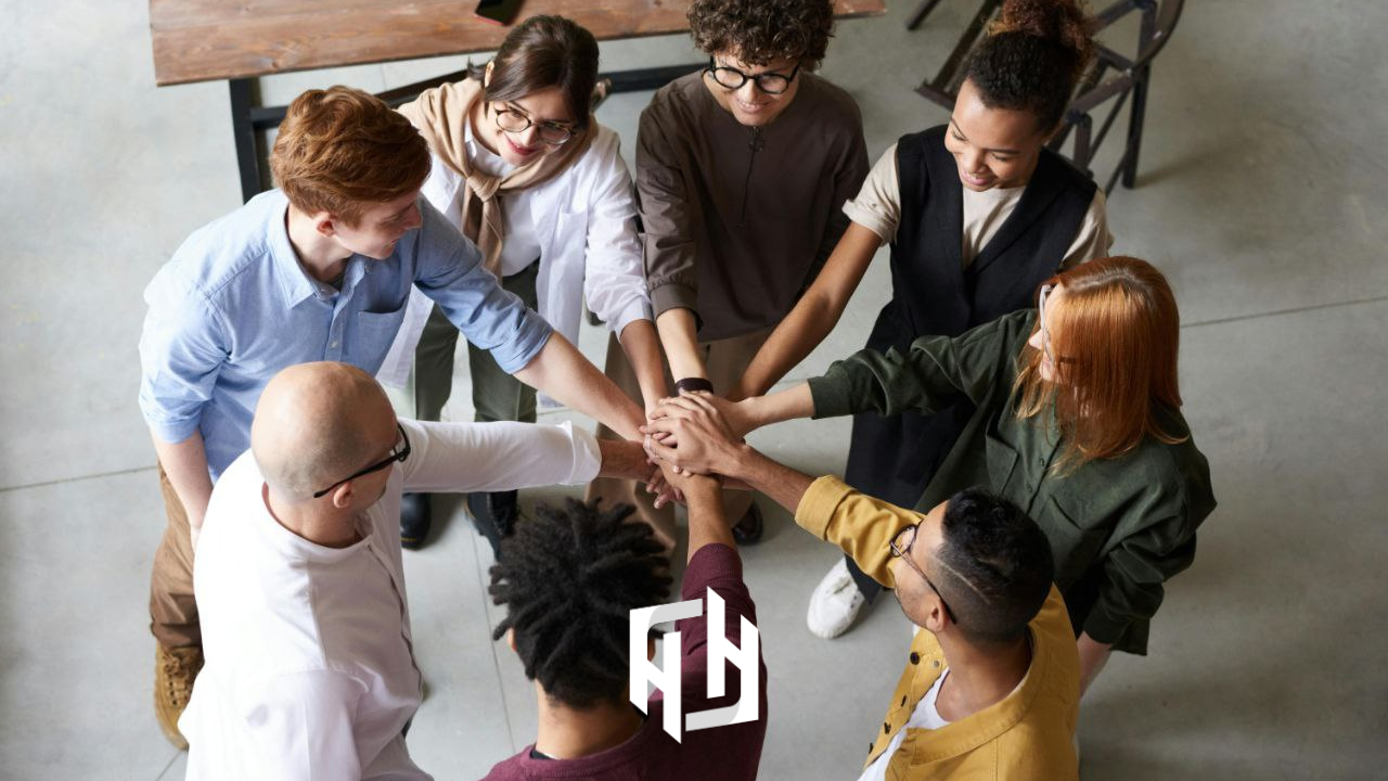 قدردانی از افراد تیم